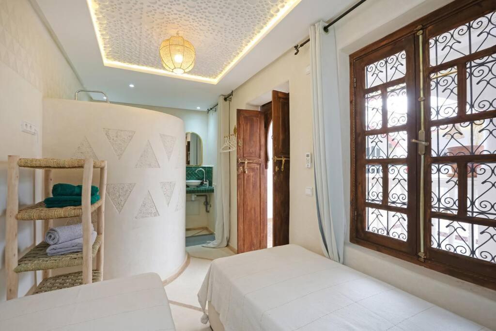 Riad El Khir En Centre Ville Rooftop Et Bassin Marrakesh Exterior photo